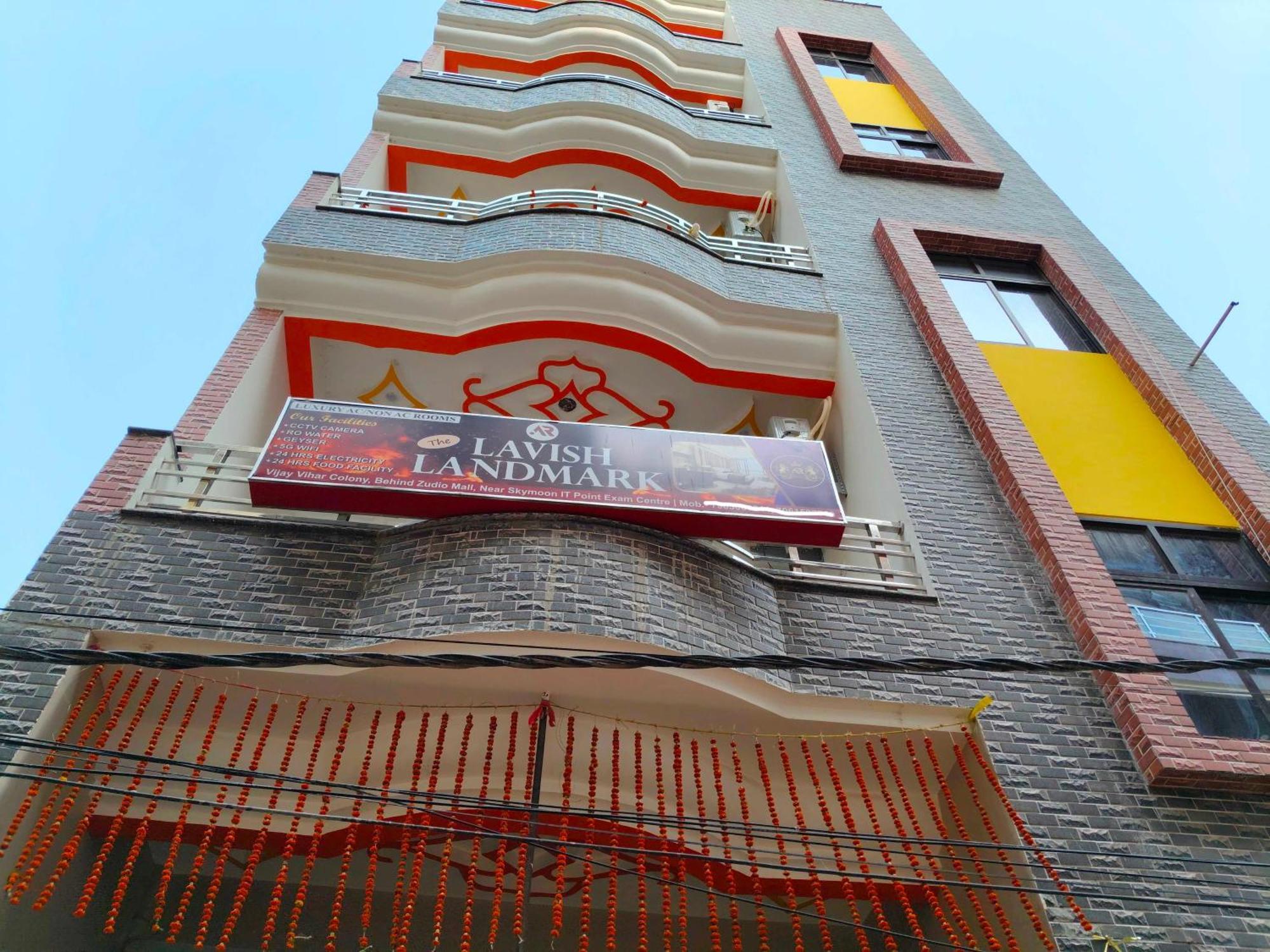 Hotel O The Lavish Landmark Danapur Exterior photo